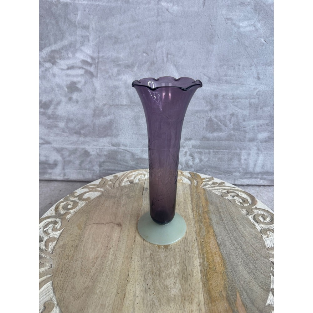 Vintage Amethyst Purple Etched Glass Bud Vase Ruffled Rim‎ Green Base 9.75"